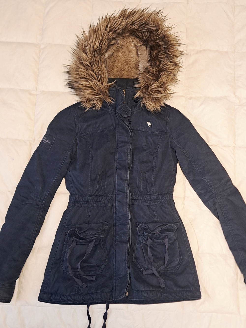 Abercrombie & Fitch Navy Women’s Faux-Fur Hood Parka Size S/M